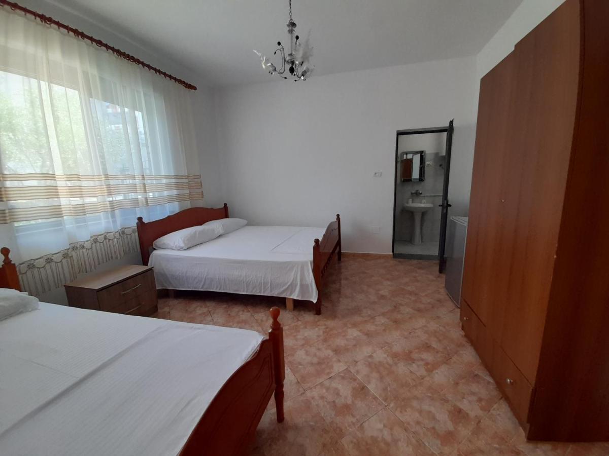 Villa Kurti Durrës 外观 照片
