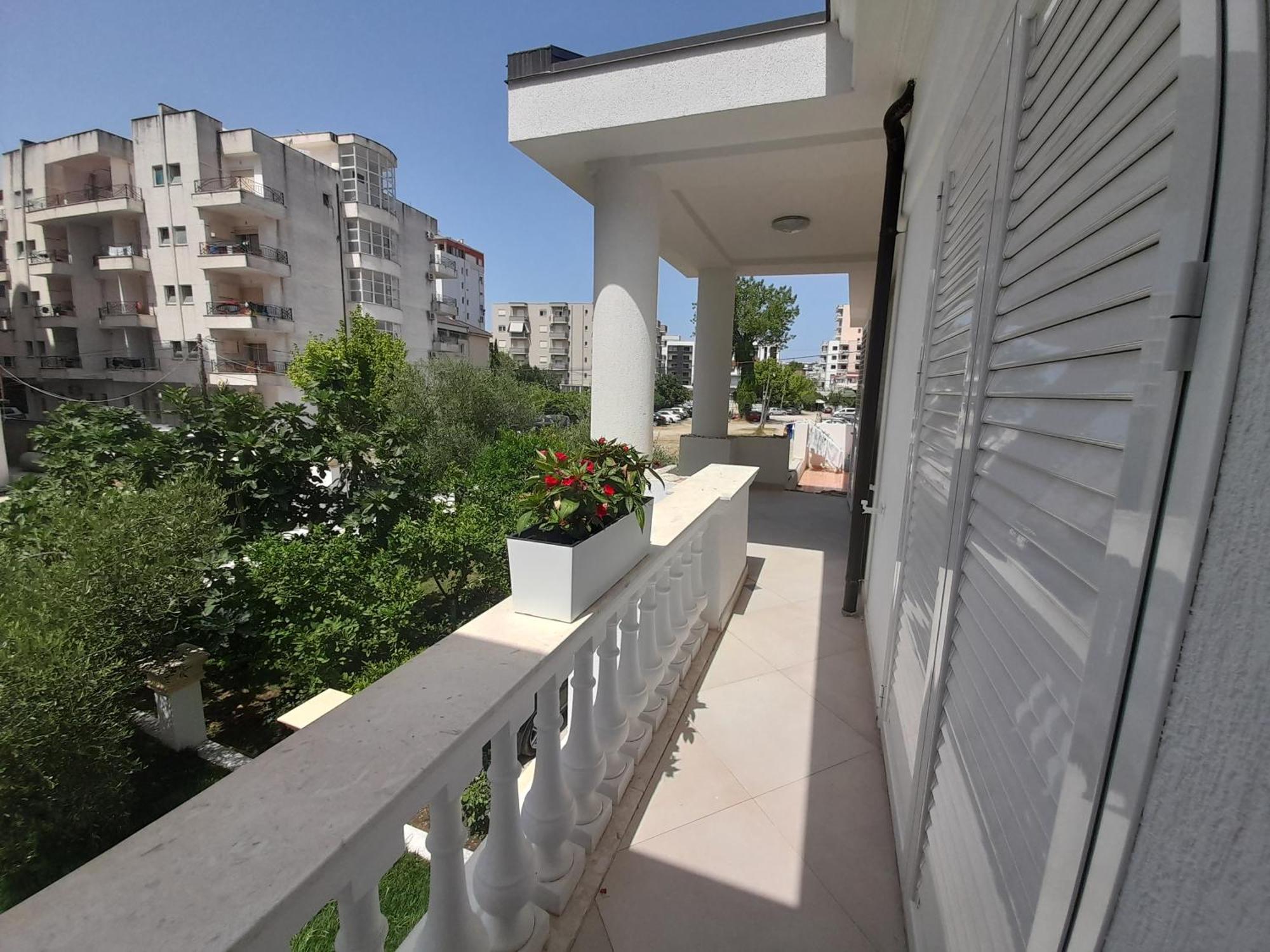 Villa Kurti Durrës 外观 照片